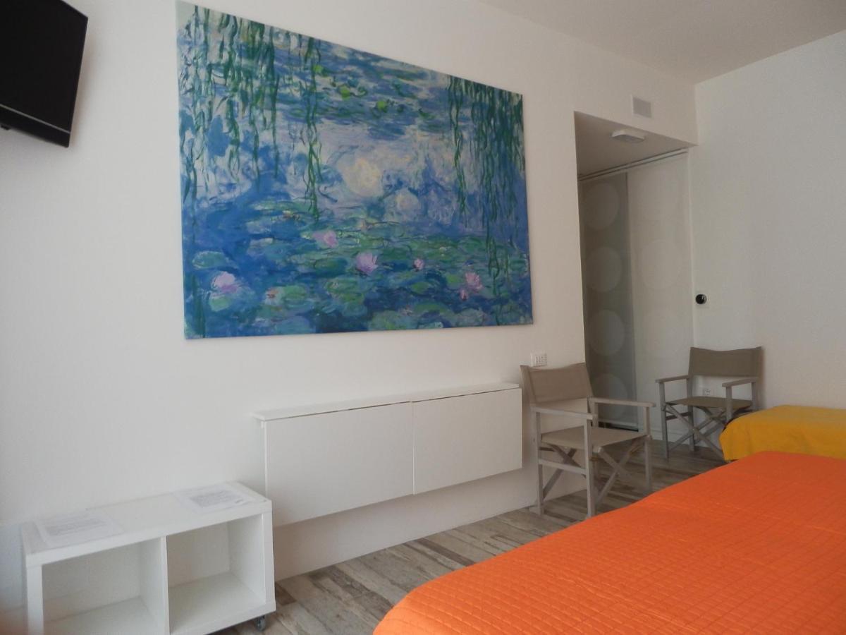 Bed and Breakfast Bb Sharingloft Сирмионе Экстерьер фото
