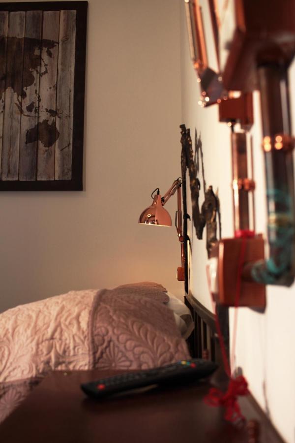 Bed and Breakfast Bb Sharingloft Сирмионе Экстерьер фото