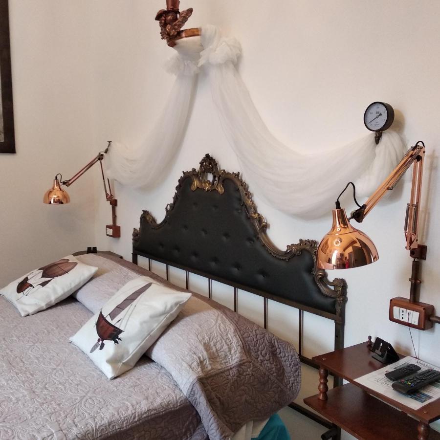 Bed and Breakfast Bb Sharingloft Сирмионе Экстерьер фото